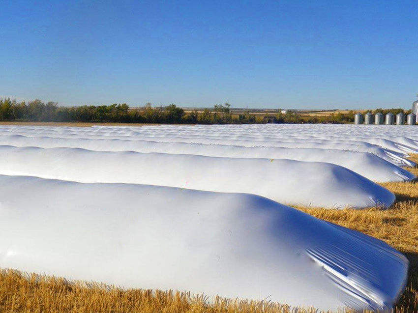 Super Tarps Silage Bags – Heavy Duty PE Silo Tubes for Grain & Forage Storage
