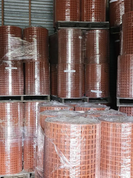 Super Tarps Welded Wire Mesh – Heavy Duty Galvanized Steel Mesh for Fencing & Construction